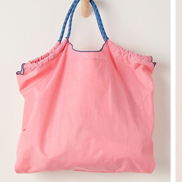 Free People Movement Blooming Buti Pink Tote with Gold & Navy Embroidery NWT - Picture 3 of 11